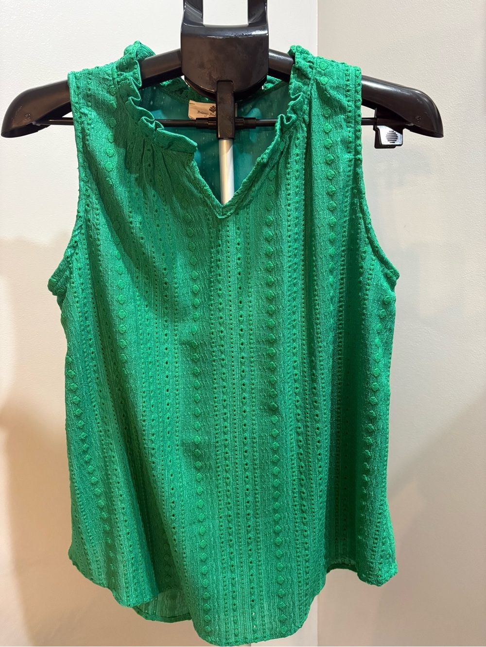 Sleeveless Green Textured V-Neck Women’s Blouse